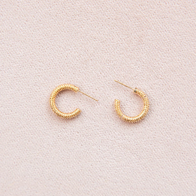 Ribbed Mini Golden Hoops