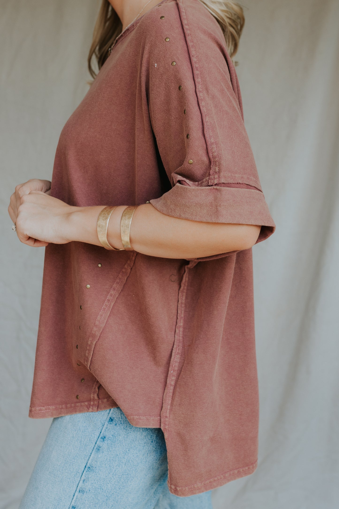 Studded Tee | Red Bean