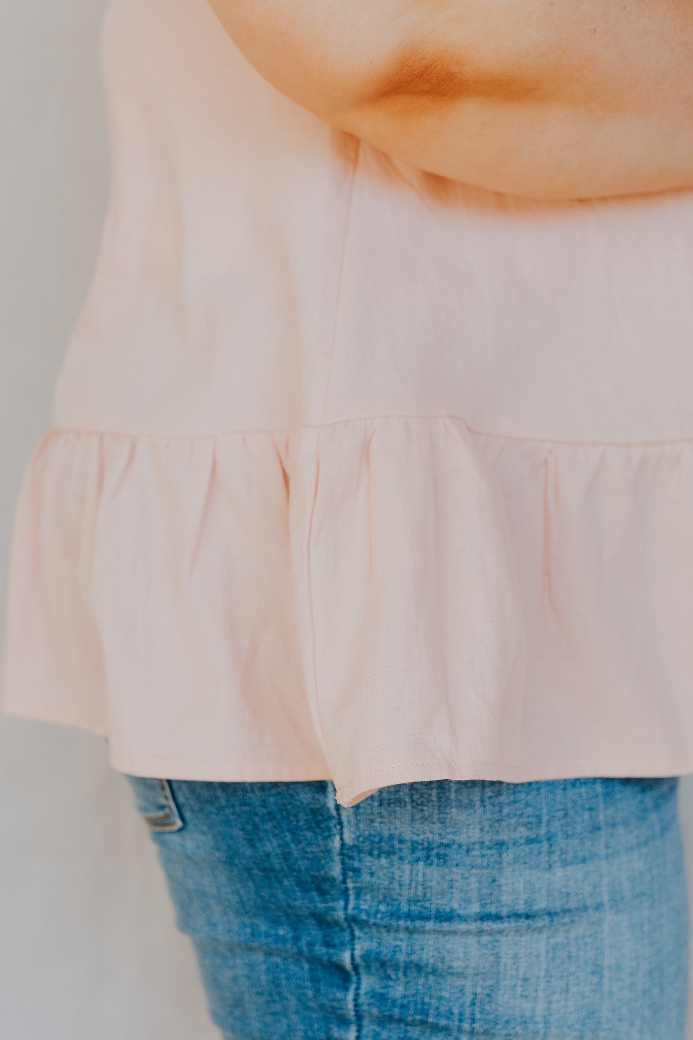 Cotton Ruffle Bottom Top | Peach