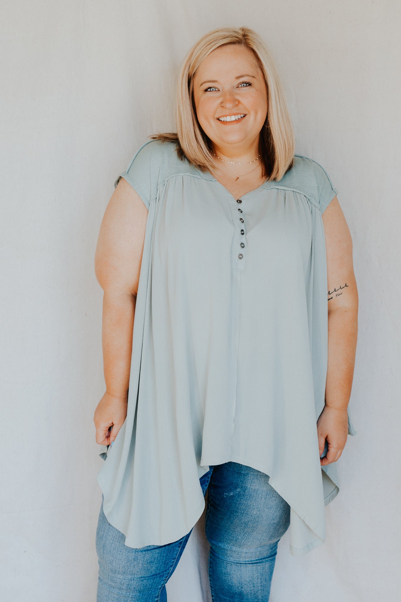 Button Front Top | Dusty Mint