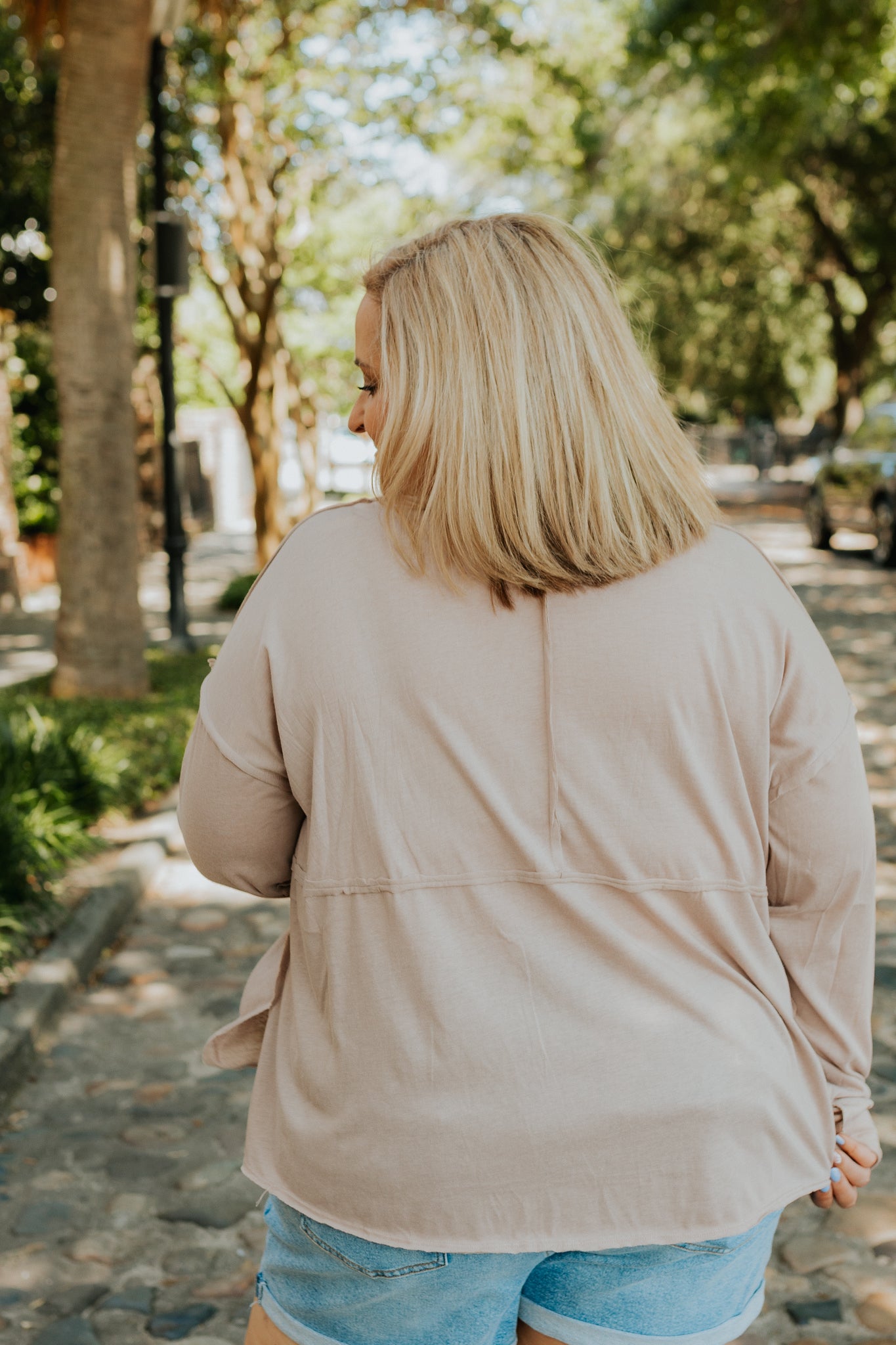 Button Front Top | Mushroom